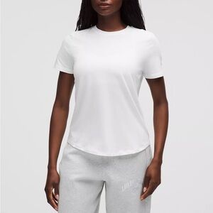 Lululemon White T-shirt Love Curved Hem Crewneck Short Sleeve Tee